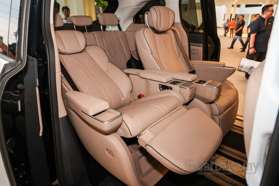 Xpeng X9 H93 (2025) Interior