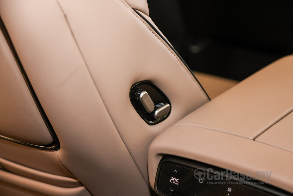 Xpeng X9 H93 (2025) Interior