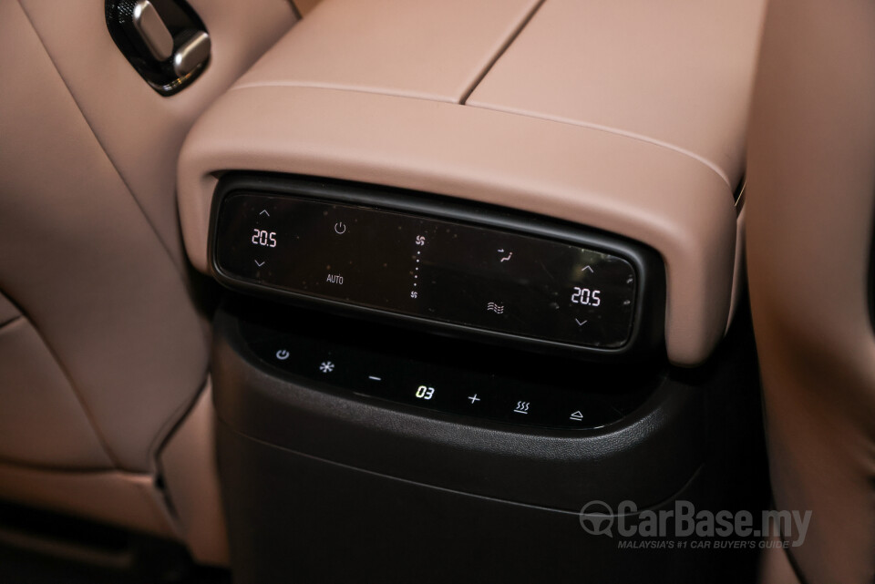 Xpeng X9 H93 (2025) Interior