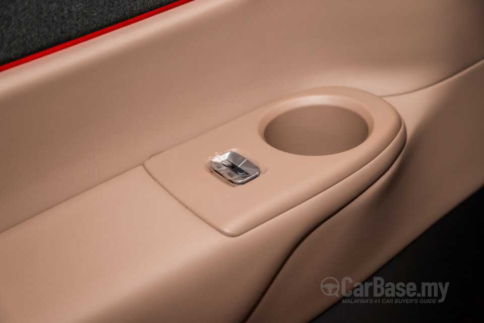 Xpeng X9 H93 (2025) Interior