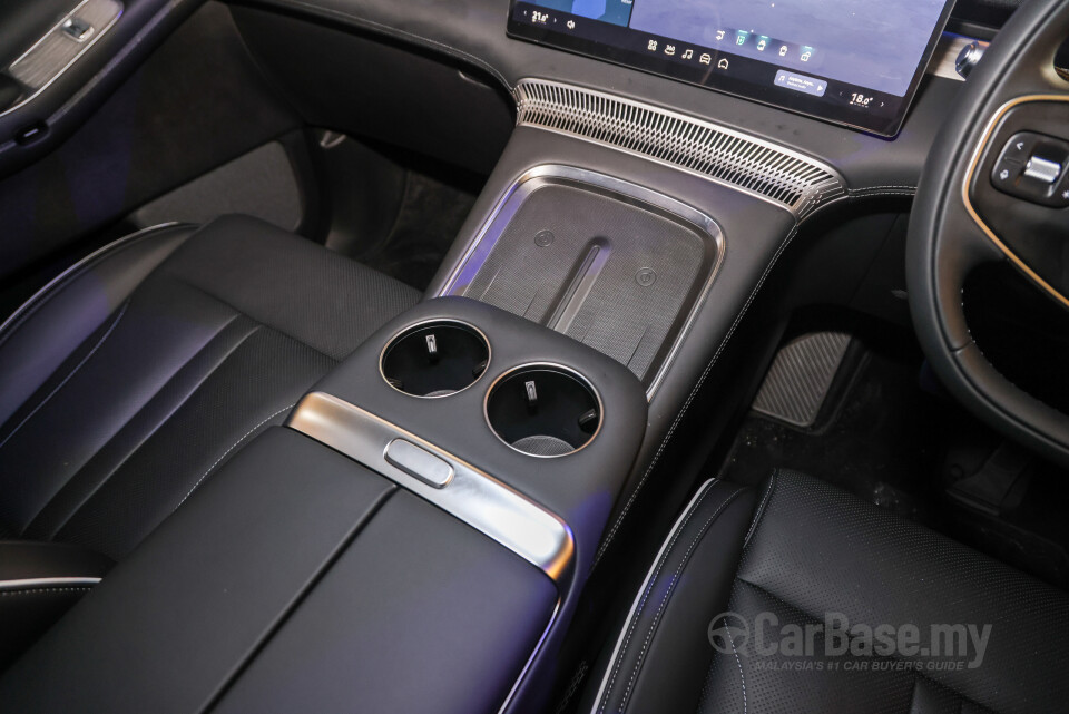 Xpeng X9 H93 (2025) Interior