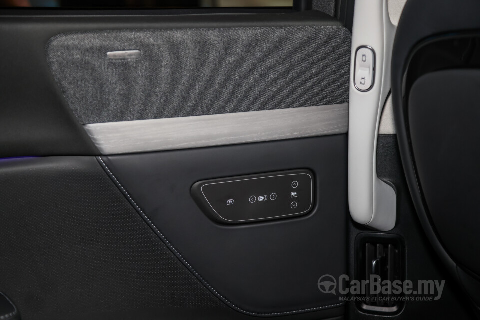 Xpeng X9 H93 (2025) Interior