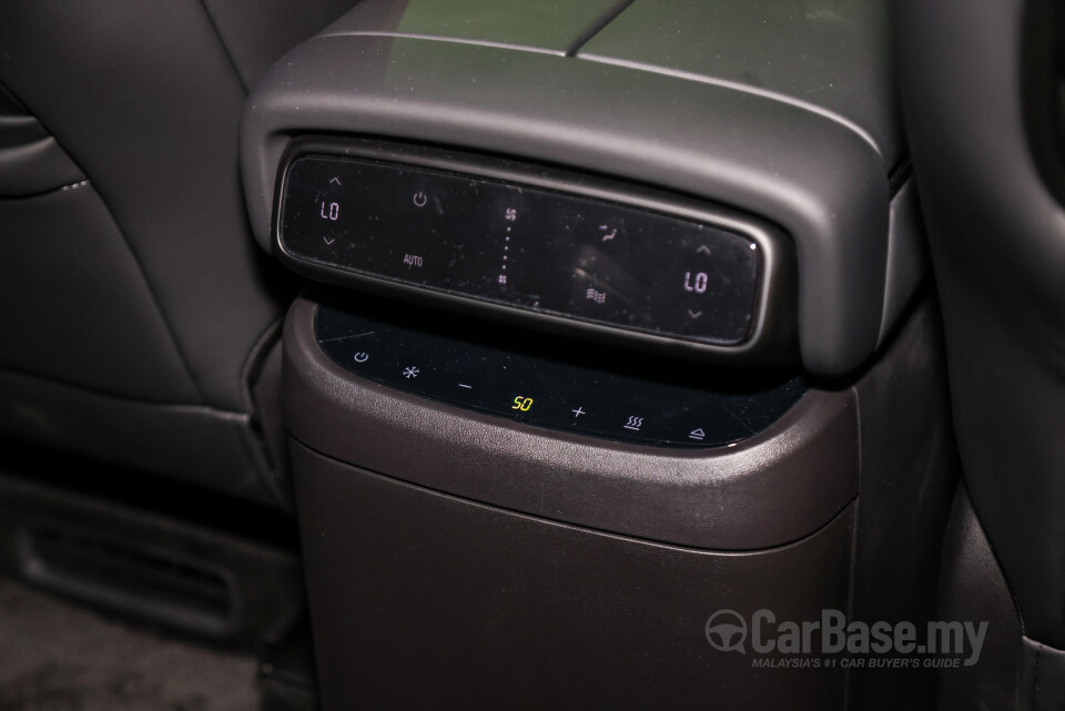 Xpeng X9 H93 (2025) Interior