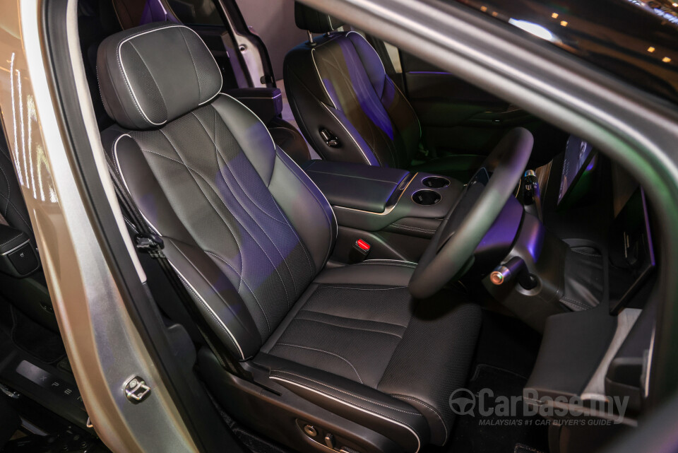 Xpeng X9 H93 (2025) Interior