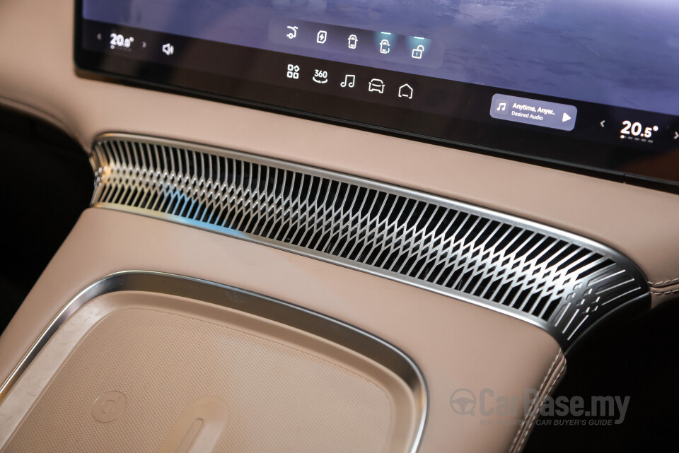 Xpeng X9 H93 (2025) Interior
