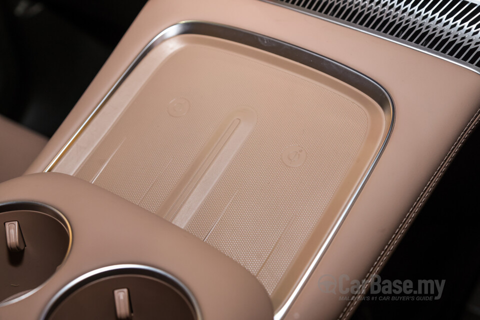 Xpeng X9 H93 (2025) Interior
