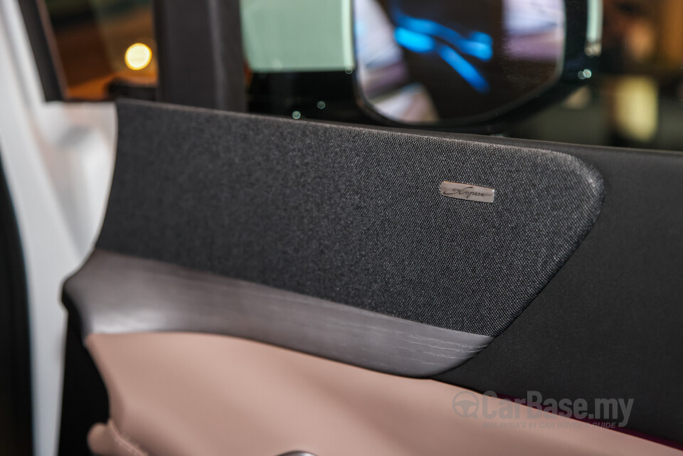 Xpeng X9 H93 (2025) Interior