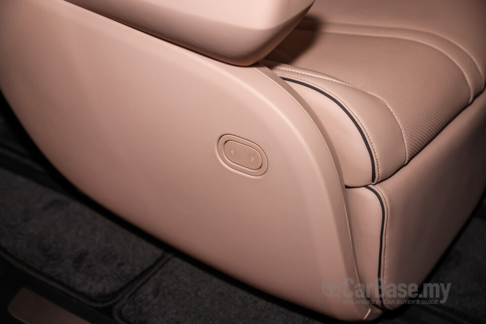 Xpeng X9 H93 (2025) Interior