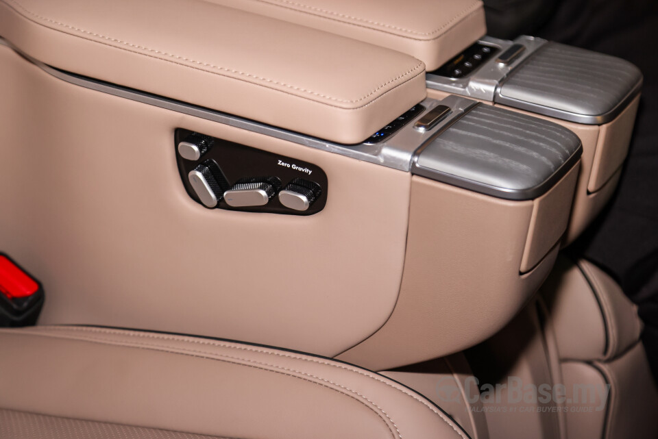 Xpeng X9 H93 (2025) Interior