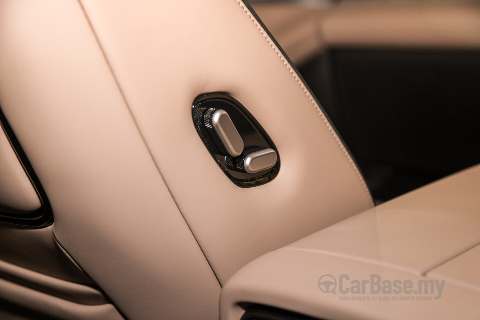Xpeng X9 H93 (2025) Interior