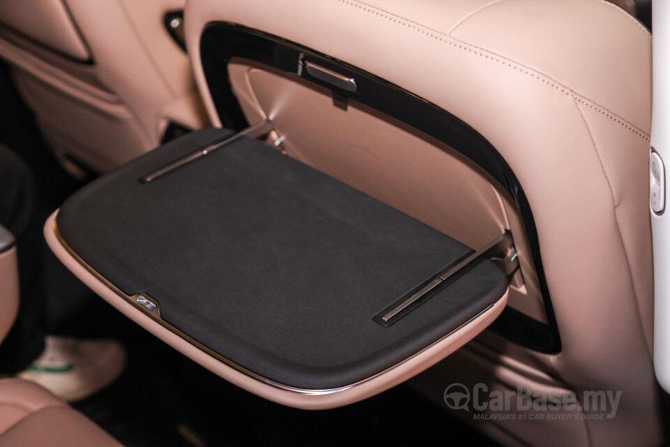 Xpeng X9 H93 (2025) Interior
