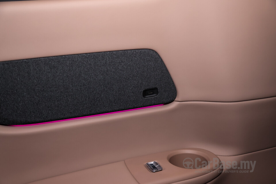 Xpeng X9 H93 (2025) Interior