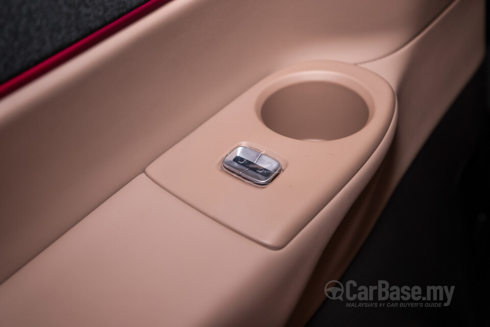 Xpeng X9 H93 (2025) Interior