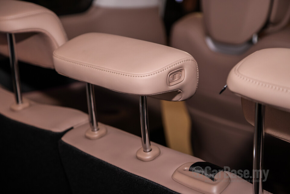 Xpeng X9 H93 (2025) Interior