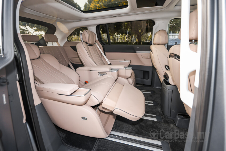 Xpeng X9 H93 (2025) Interior