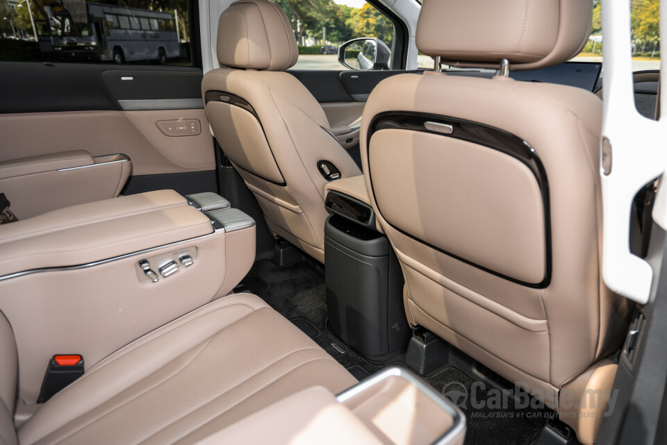 Xpeng X9 H93 (2025) Interior