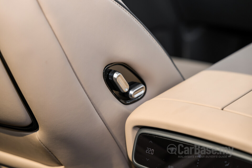 Xpeng X9 H93 (2025) Interior