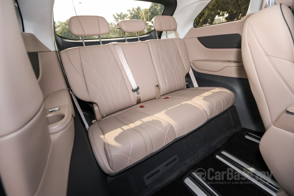 Xpeng X9 H93 (2025) Interior