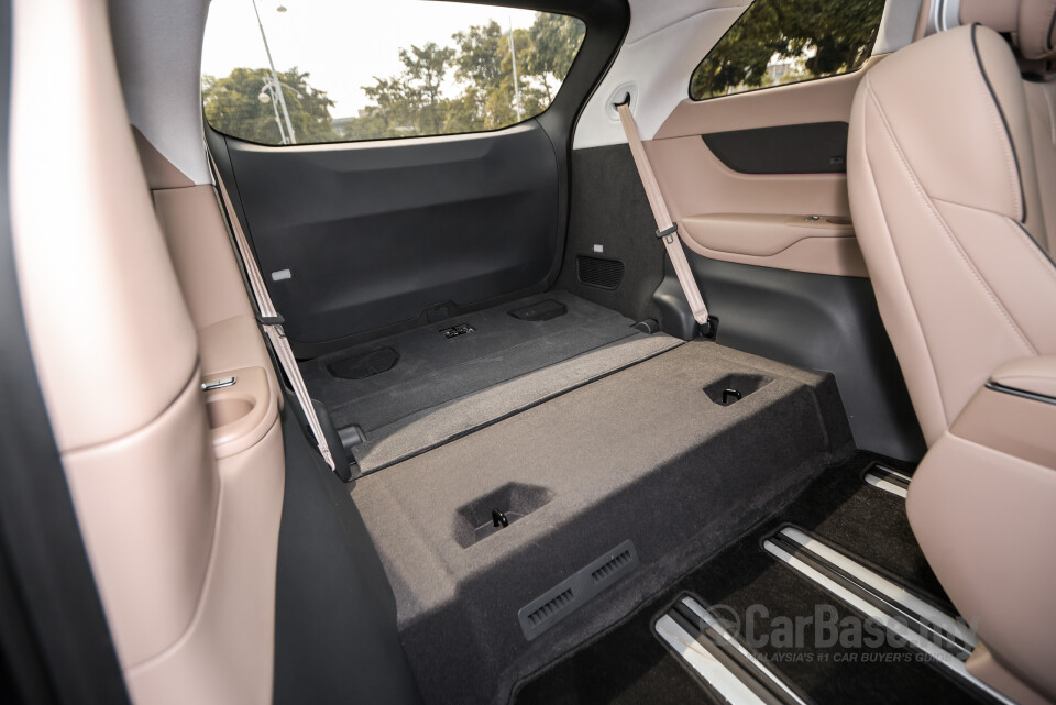 Xpeng X9 H93 (2025) Interior