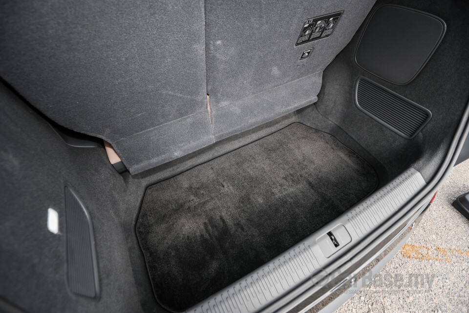 Xpeng X9 H93 (2025) Interior