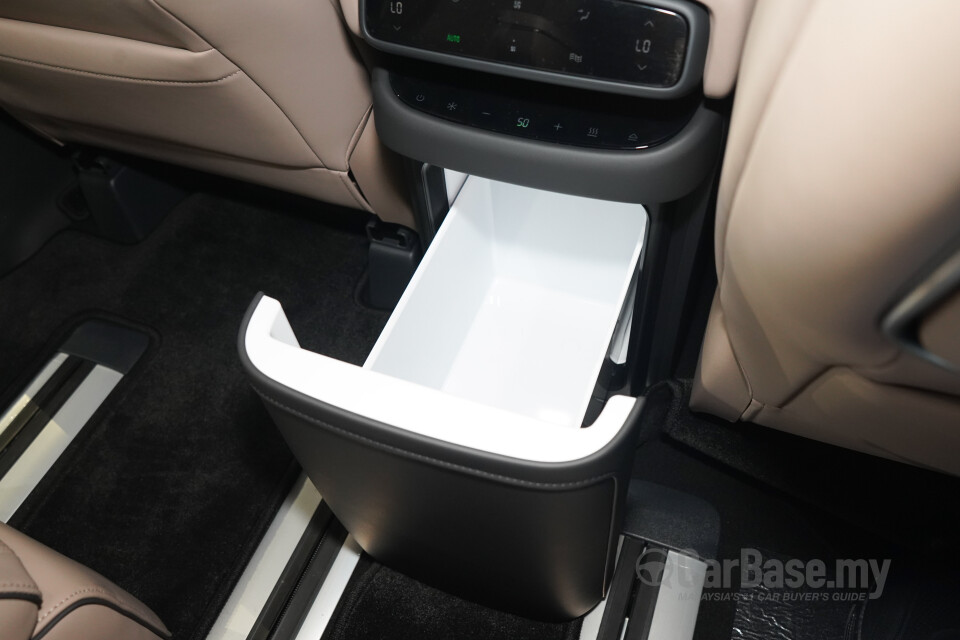 Xpeng X9 H93 Facelift (2026) Interior