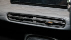 Dongfeng Box Interior photo