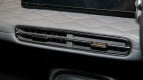Dongfeng Box Interior photo