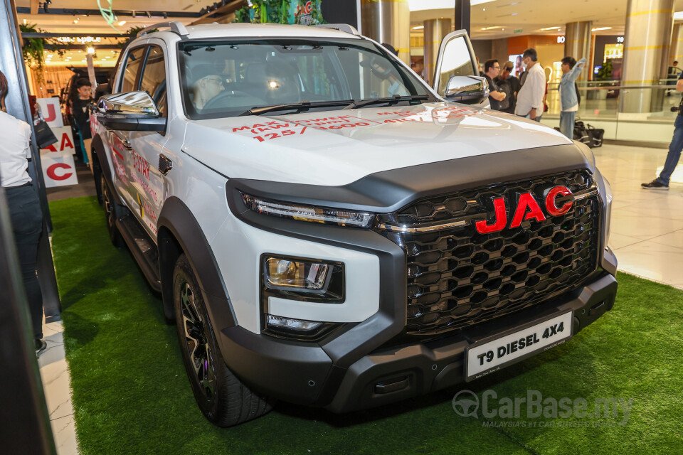 JAC T9 Mk1 (2025) Exterior