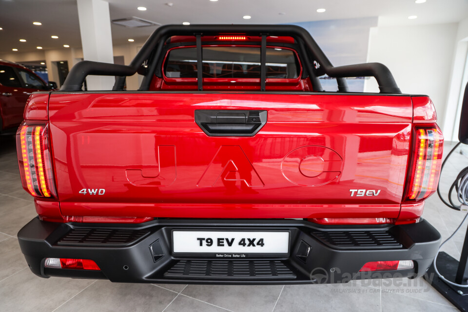 JAC T9 EV Mk1 (2025) Exterior