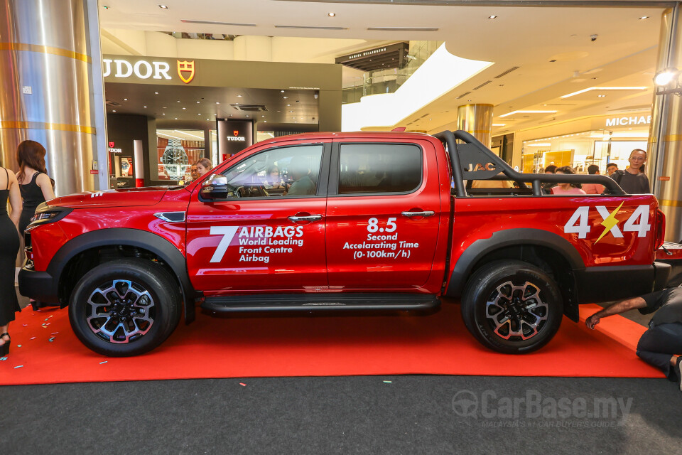 JAC T9 EV Mk1 (2025) Exterior