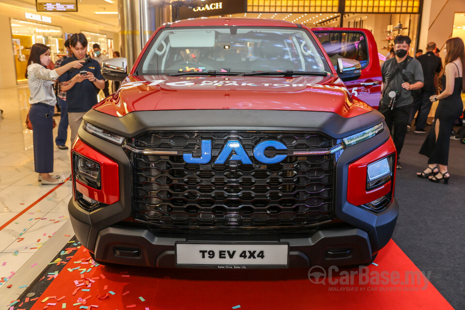 JAC T9 EV Mk1 (2025) Exterior