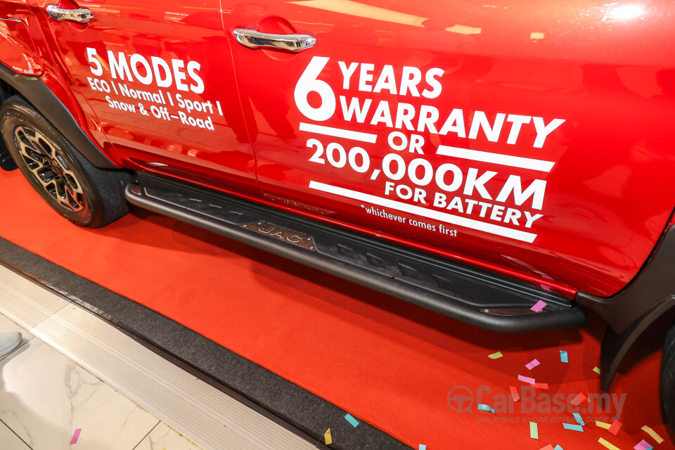 JAC T9 EV Mk1 (2025) Exterior