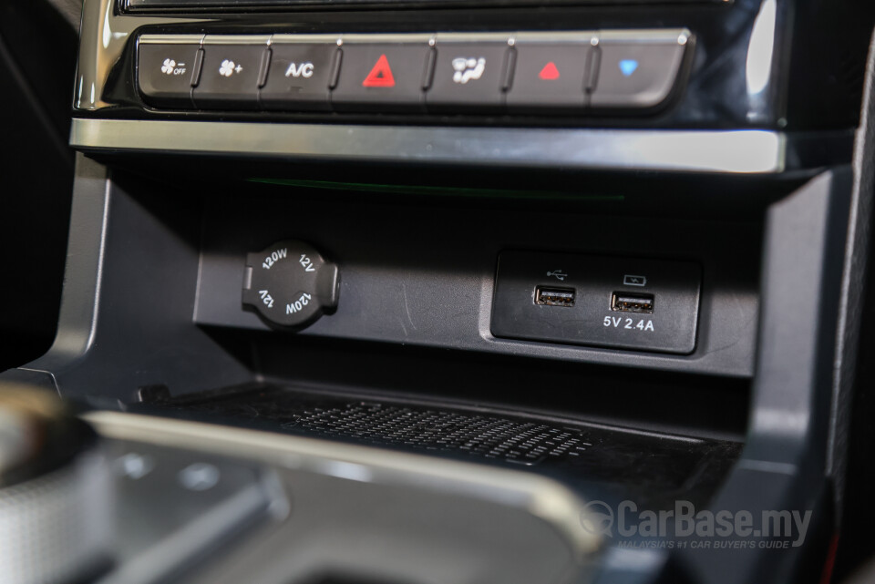 JAC T9 EV Mk1 (2025) Interior