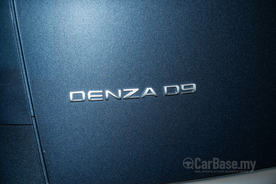 Denza D9 Mk1 (2025) Exterior