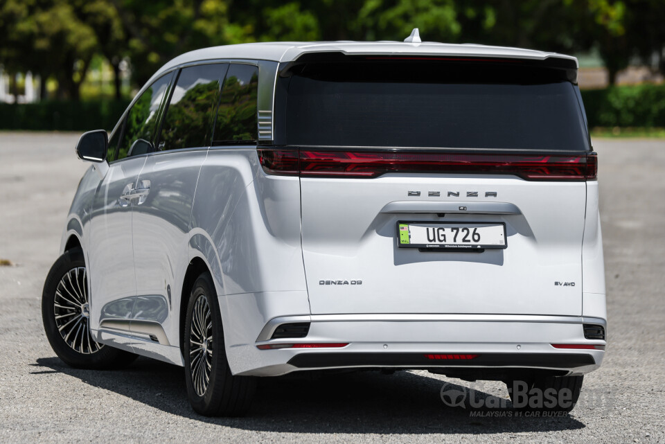 Denza D9 Mk1 (2025) Exterior