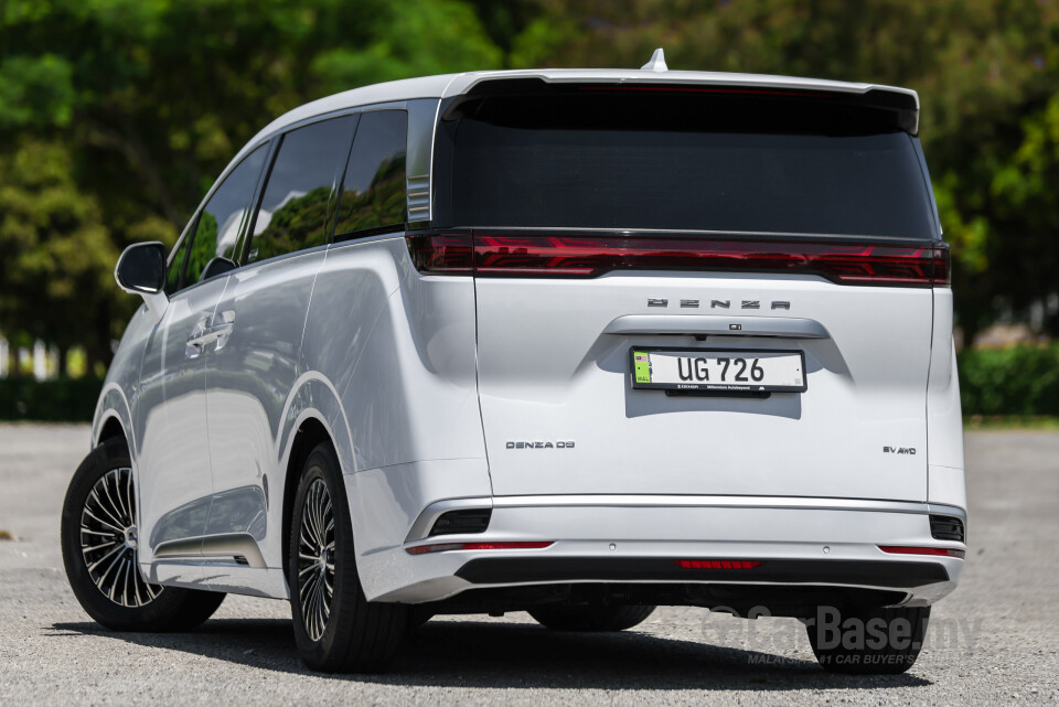 Denza D9 Mk1 (2025) Exterior