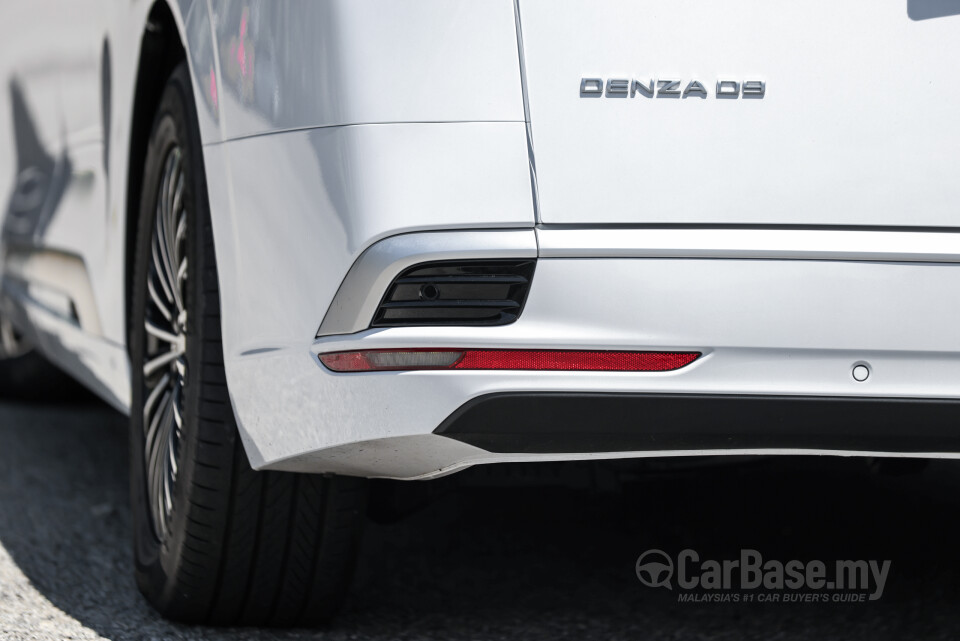 Denza D9 Mk1 (2025) Exterior