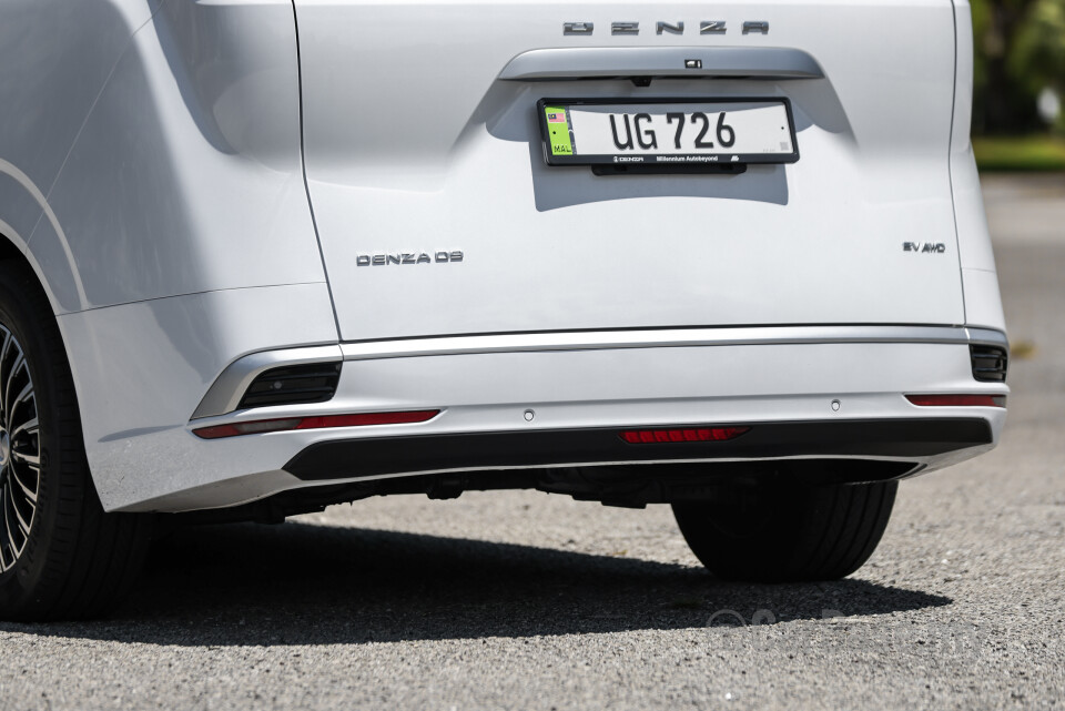 Denza D9 Mk1 (2025) Exterior