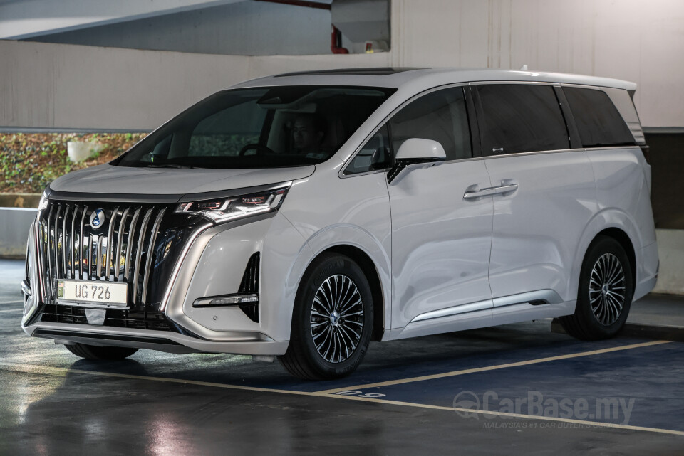 Denza D9 Mk1 (2025) Exterior