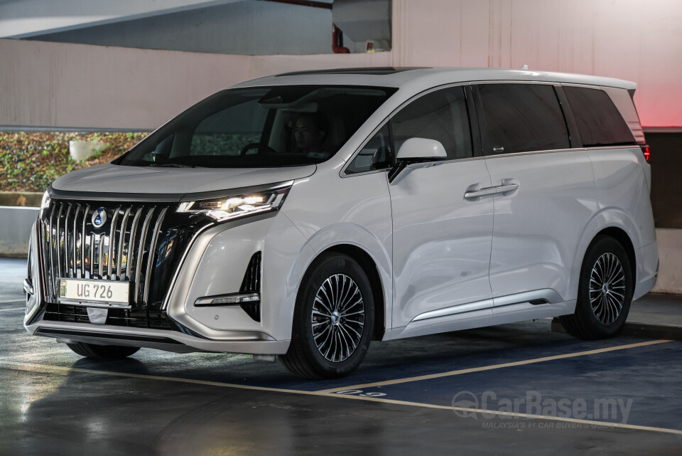 Denza D9 Mk1 (2025) Exterior