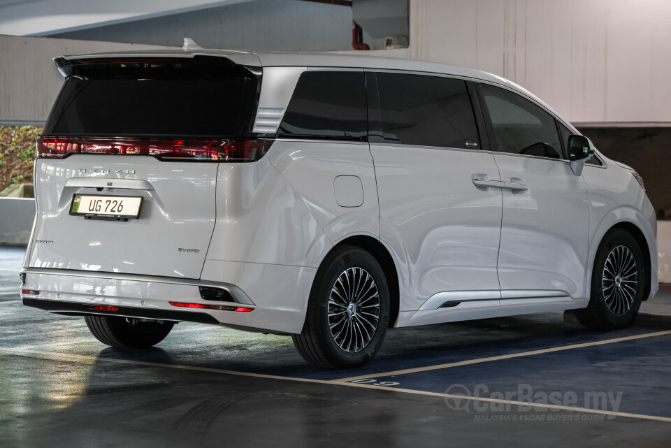 Denza D9 Mk1 (2025) Exterior