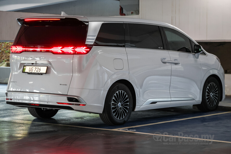 Denza D9 Mk1 (2025) Exterior