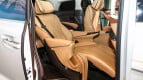 Denza D9 Interior photo