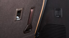 Denza D9 Interior photo
