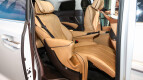 Denza D9 Interior photo