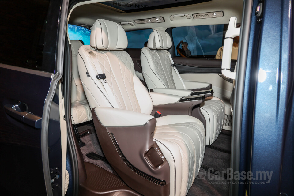 Denza D9 Mk1 (2025) Interior