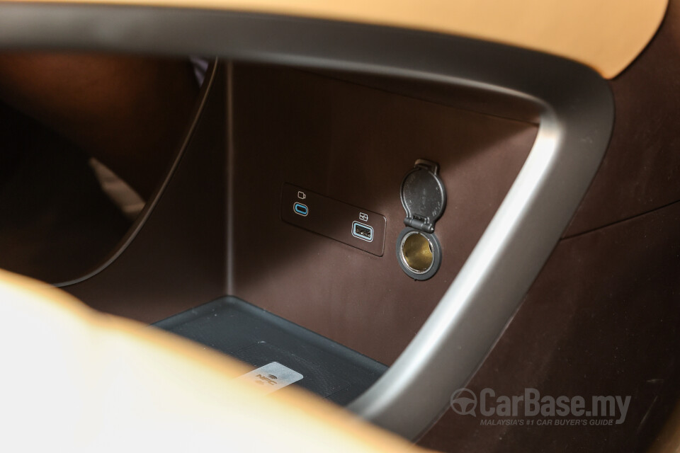 Denza D9 Mk1 (2025) Interior