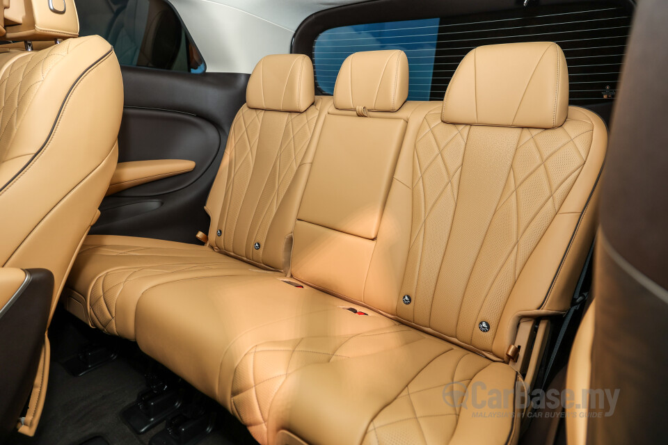 Denza D9 Mk1 (2025) Interior