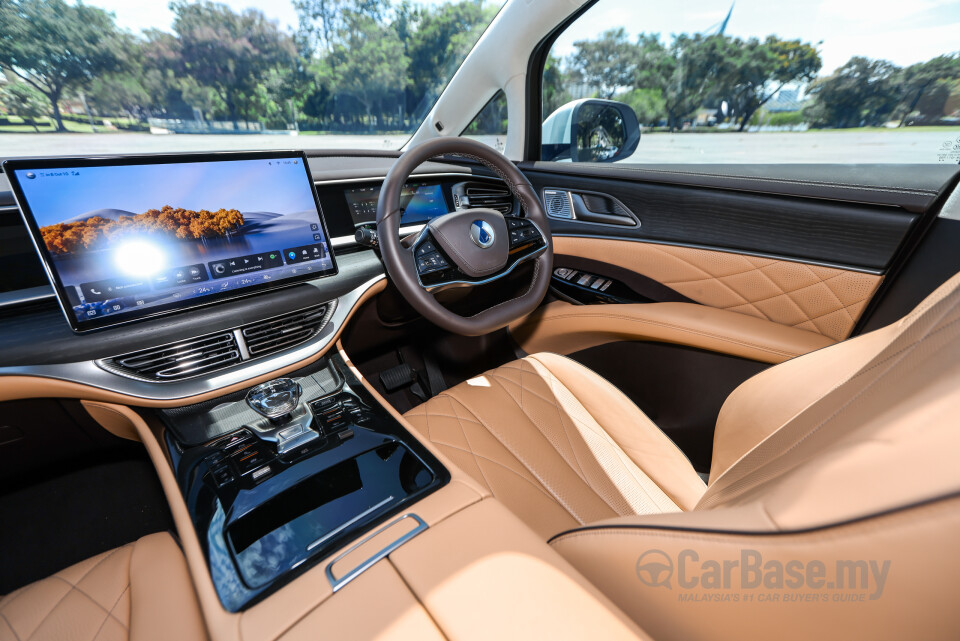 Denza D9 Mk1 (2025) Interior