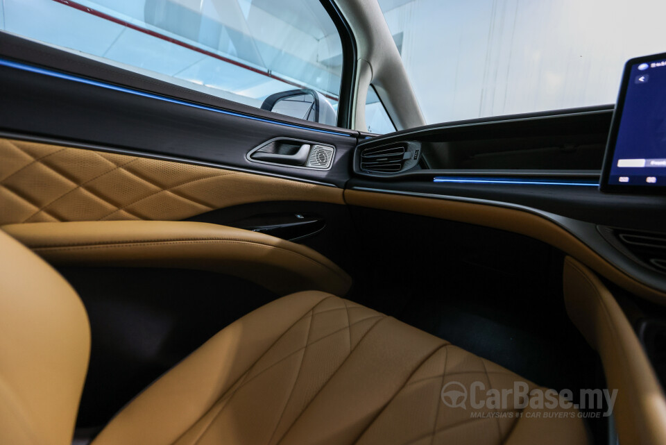 Denza D9 Mk1 (2025) Interior